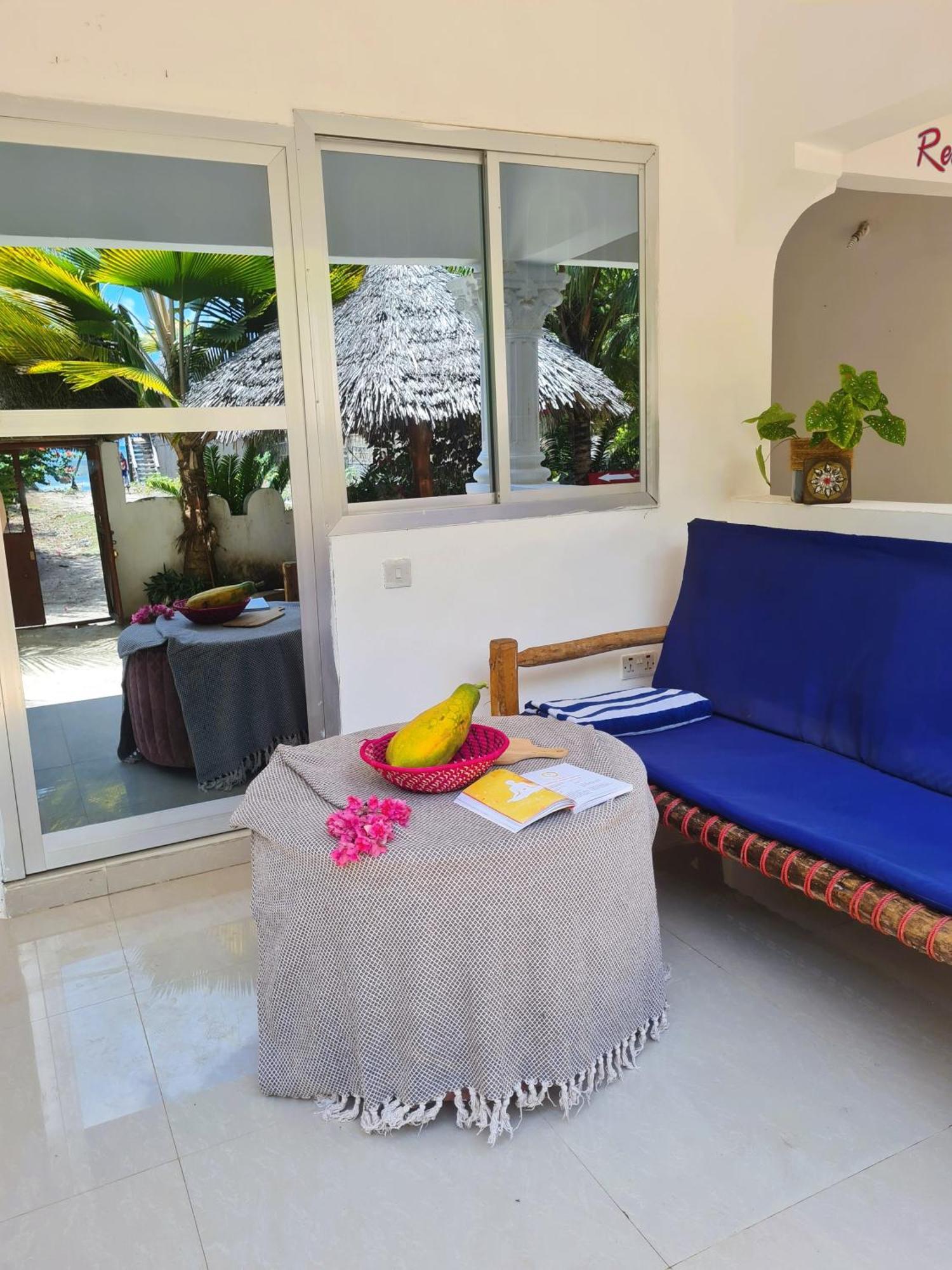 Beachfront Villa Ladha Ya Zanzibar Jambiani  Exterior photo