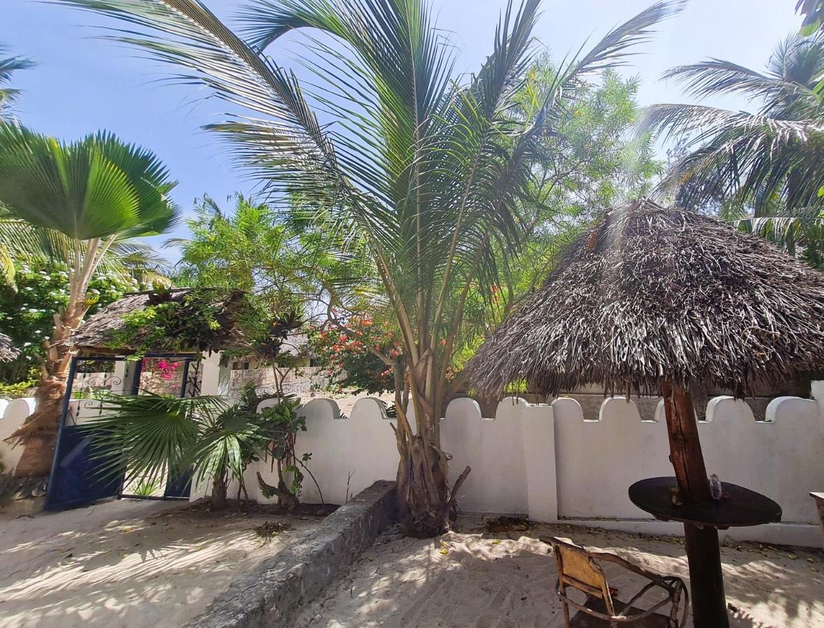Beachfront Villa Ladha Ya Zanzibar Jambiani  Exterior photo