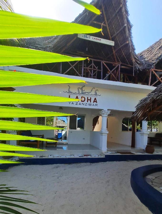 Beachfront Villa Ladha Ya Zanzibar Jambiani  Exterior photo