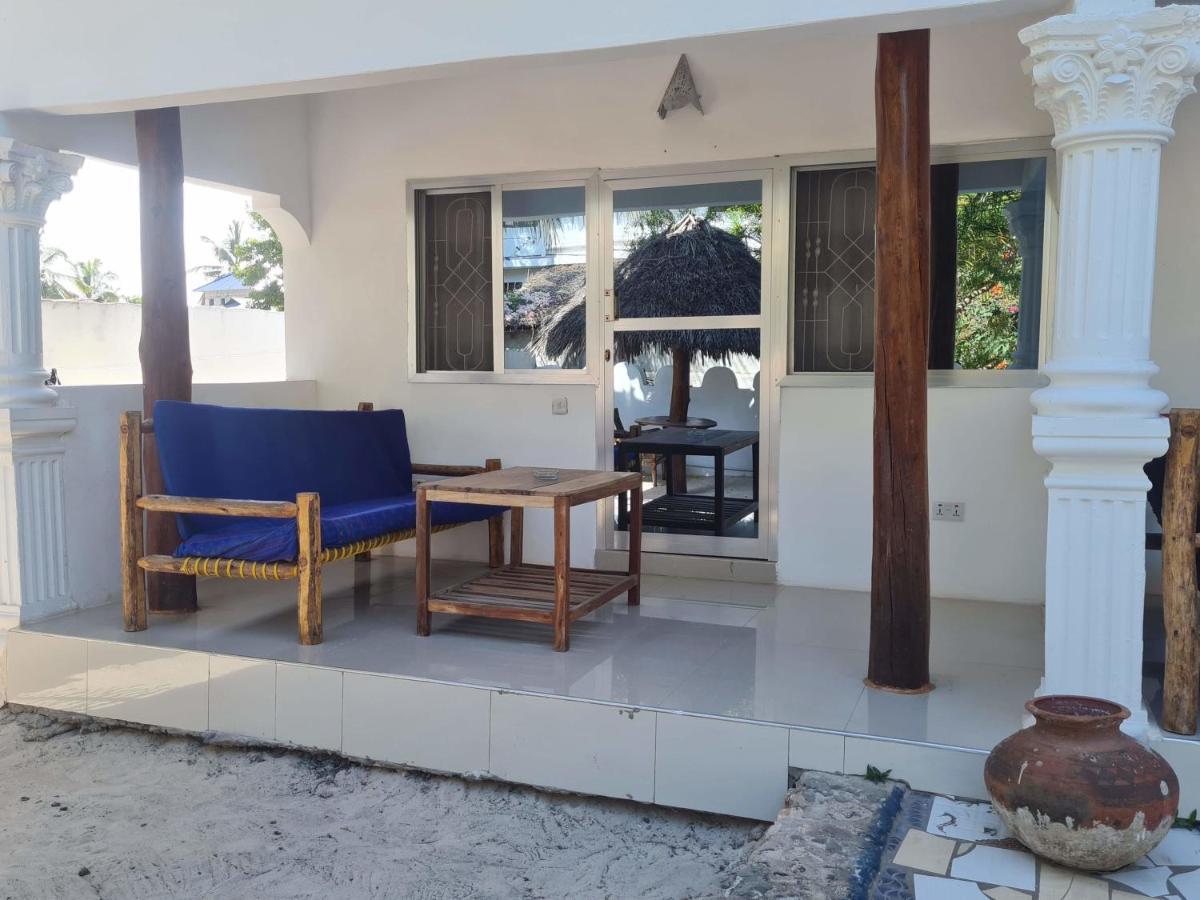 Beachfront Villa Ladha Ya Zanzibar Jambiani  Exterior photo